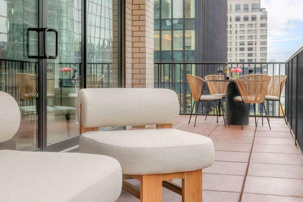 The Fifty Sonesta Hotel New York Room photo
