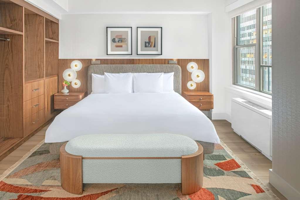The Fifty Sonesta Hotel New York Room photo
